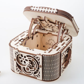 Treasure box - build your own working model by UGears - UGEARS Mechanical Models